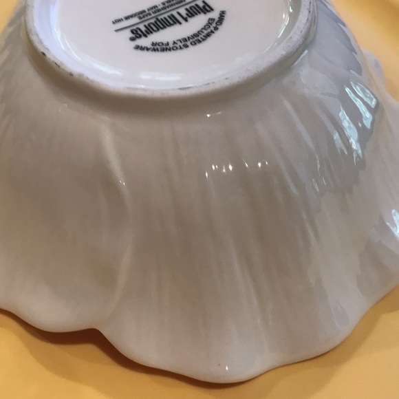 PIER 1 - Two (2) Red Yellow Flower Bowls Ice Cream Dishes - Picture 12 of 16